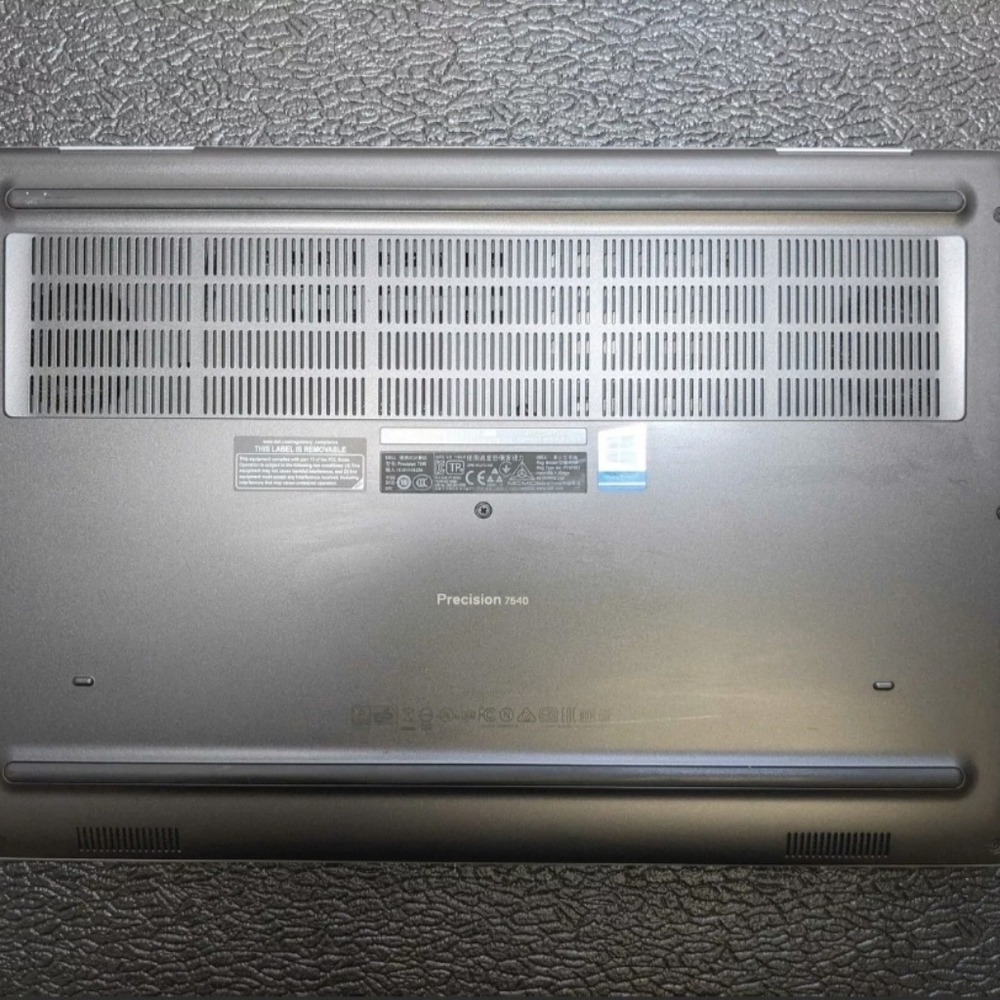 Laptop - Picture 8 of 12